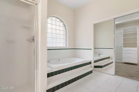 Bath - 47 Cambridge Trce, Ormond Beach, FL 32174 photo 2 of 5