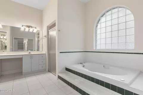 Bath - 47 Cambridge Trce, Ormond Beach, FL 32174 photo 3 of 5