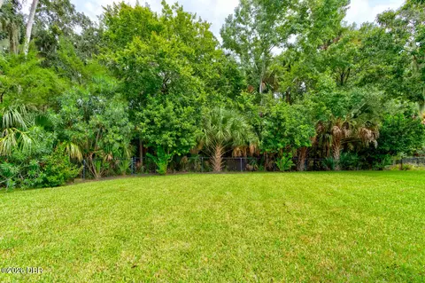 Exterior - 19 Waterbluff Dr, Ormond Beach, FL 32174 photo 4 of 7