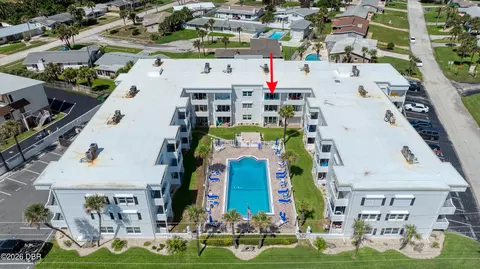 View/Area - 1926 Ocean Shore Blvd, Ormond Beach, FL 32176 photo 2 of 7