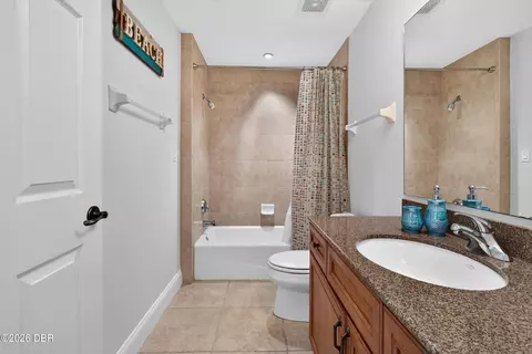 Bath - 1425 Ocean Shore Blvd, Ormond Beach, FL 32176 photo 7 of 8