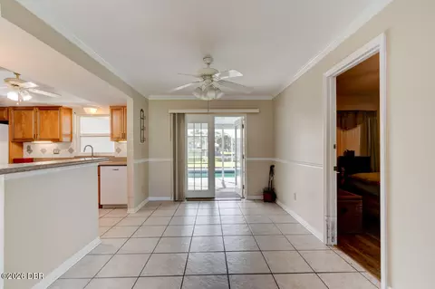 Dining - 22 Laurel Oaks Cir, Ormond Beach, FL 32174 photo 1 of 1