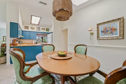 Dining - 416 Village Ct, Edgewater, FL 32132 photo 1 of 3