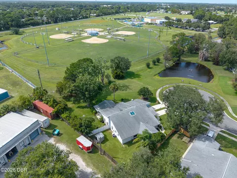 View/Area - 416 Village Ct, Edgewater, FL 32132 photo 7 of 9