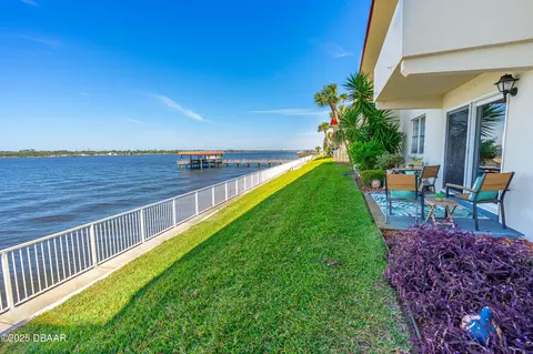 2801 N Halifax Ave, Daytona Beach, FL 32118