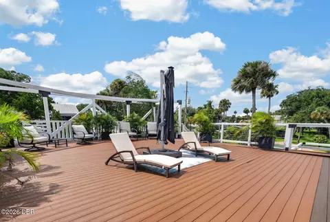Exterior - 500 S Riverside Dr, Edgewater, FL 32132 photo 9 of 17