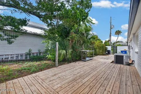 Exterior - 500 S Riverside Dr, Edgewater, FL 32132 photo 12 of 17