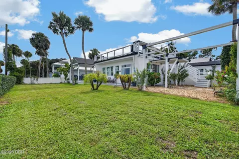 Exterior - 500 S Riverside Dr, Edgewater, FL 32132 photo 17 of 17