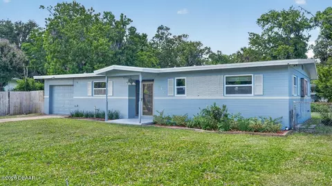 690 Westward Cir, Holly Hill, FL 32117