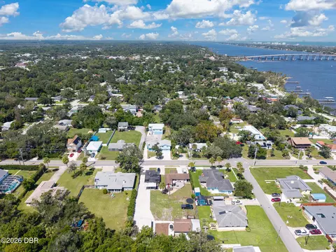 View/Area - 61 Division Ave, Ormond Beach, FL 32174 photo 7 of 9