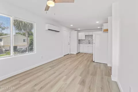 Living - 61 Division Ave, Ormond Beach, FL 32174 photo 8 of 8