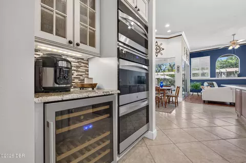 Kitchen - 91 Deep Woods Way, Ormond Beach, FL 32174 photo 3 of 5