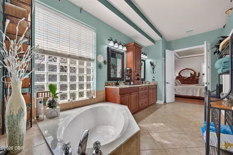 Bath - 91 Deep Woods Way, Ormond Beach, FL 32174 photo 1 of 4