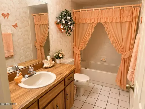 Bath - 12 Tara Pl, Ormond Beach, FL 32174 photo 1 of 2