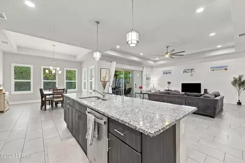 Kitchen - 401 Nottinghill St, Ormond Beach, FL 32174 photo 5 of 5