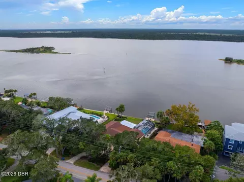 View/Area - 2136 John Anderson Dr, Ormond Beach, FL 32176 photo 4 of 11