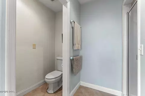 Bath - 2136 John Anderson Dr, Ormond Beach, FL 32176 photo 2 of 6