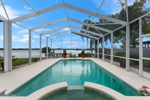 Exterior - 2136 John Anderson Dr, Ormond Beach, FL 32176 photo 7 of 8