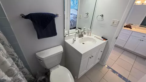 Bath - 1133 Ocean Shore Blvd, Ormond Beach, FL 32176 photo 7 of 11
