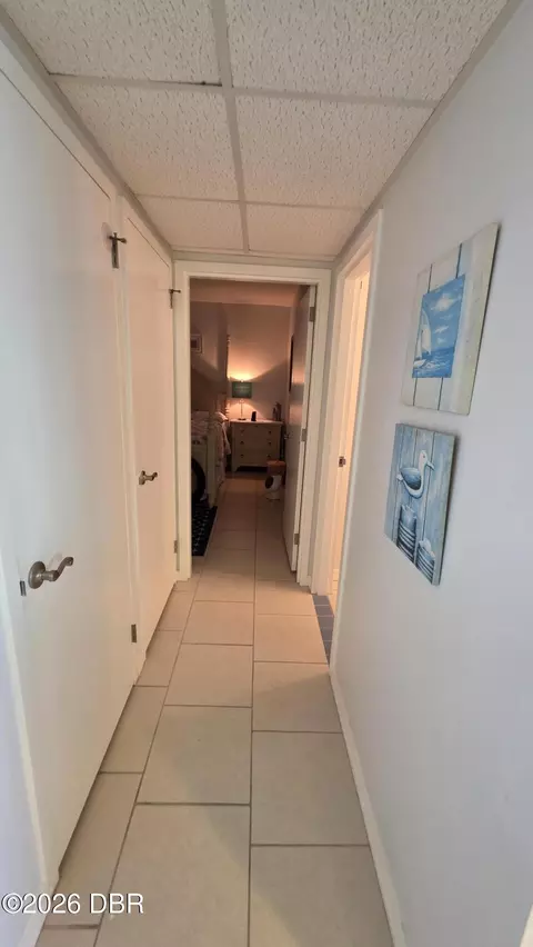 Entry Way - 1133 Ocean Shore Blvd, Ormond Beach, FL 32176 photo 2 of 2