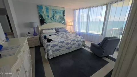 Bedroom - 1133 Ocean Shore Blvd, Ormond Beach, FL 32176 photo 2 of 13