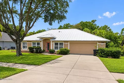 704 Branch Dr, Port Orange, FL 32127