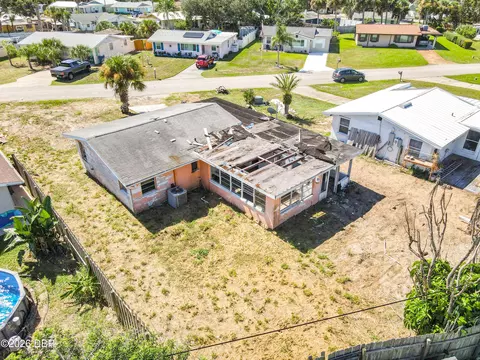 View/Area - 47 Palm Dr, Ormond Beach, FL 32176 photo 4 of 5