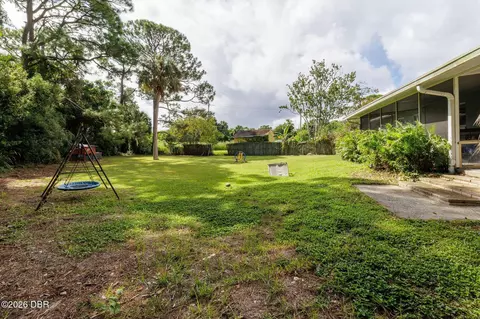 Exterior - 1051 Beulah Dr, Edgewater, FL 32132 photo 5 of 6