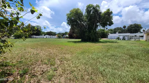 00 Briarwood Dr, Daytona Beach, FL 32114
