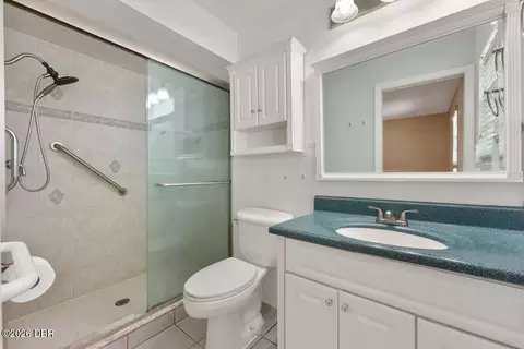 Bath - 10 Brookside Dr, Ormond Beach, FL 32174 photo 3 of 3