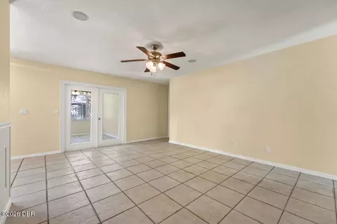 Living - 10 Brookside Dr, Ormond Beach, FL 32174 photo 2 of 6