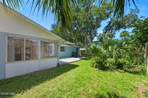 Exterior - 10 Brookside Dr, Ormond Beach, FL 32174 photo 3 of 5