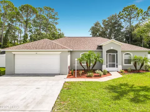 60 E Brockton Ln, Palm Coast, FL 32137