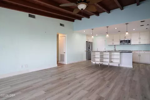 Living - 10 Ocean Edge Dr, Ormond Beach, FL 32176 photo 1 of 3