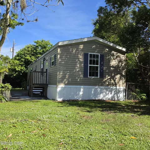 1113 Millbrook Ave, Port Orange, FL 32127