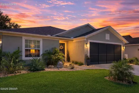 350 Dahoon Holly Dr, Daytona Beach, FL 32117