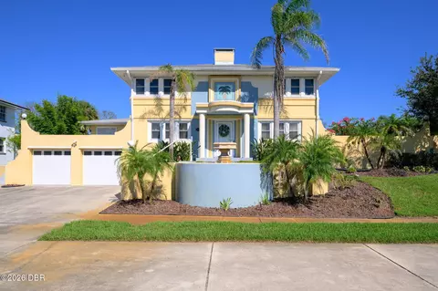 1617 Crescent Ridge Rd, Daytona Beach, FL 32118