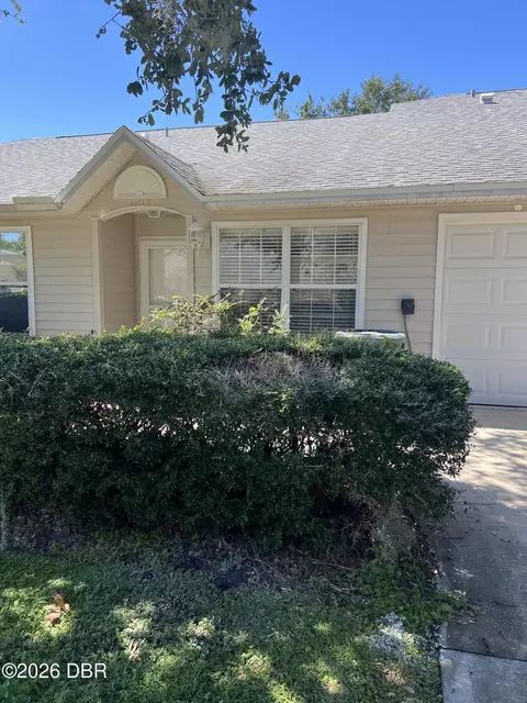 1018 N Grand Hickory Cir N, Holly Hill, FL 32117