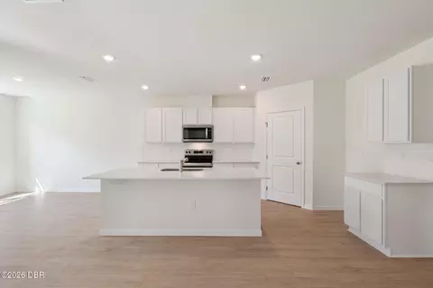Kitchen - 2523 Dorset Ct, Ormond Beach, FL 32174 photo 1 of 5