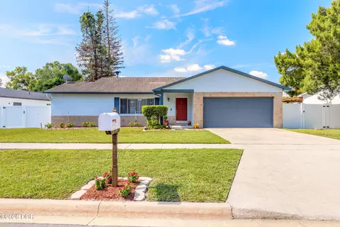 338 Springview Dr, Sanford, FL 32773