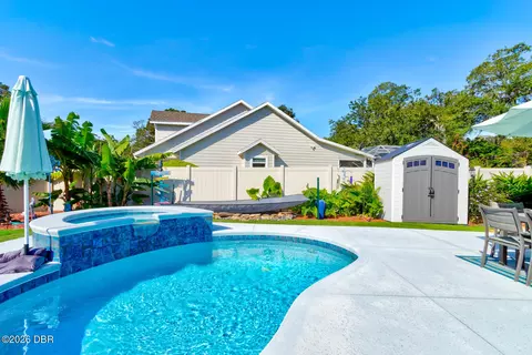 Exterior - 104 Rio Pinar Dr, Ormond Beach, FL 32174 photo 12 of 17