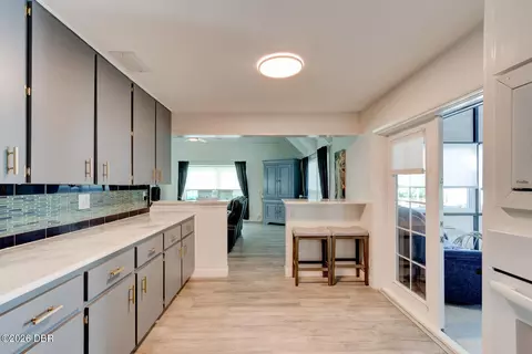Kitchen - 104 Rio Pinar Dr, Ormond Beach, FL 32174 photo 3 of 4