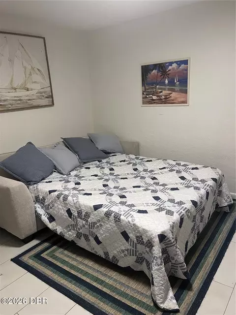 Bedroom - 104 Rio Pinar Dr, Ormond Beach, FL 32174 photo 1 of 5
