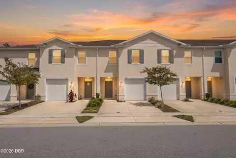 222 Reena Dr, Daytona Beach, FL 32117
