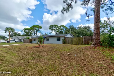 Exterior - 2761 Evergreen Dr, Edgewater, FL 32141 photo 2 of 2