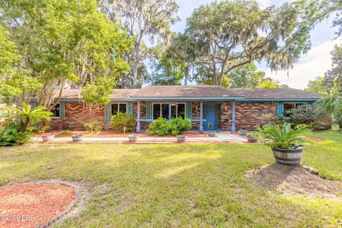 1225 Vine St, Daytona Beach, FL 32117
