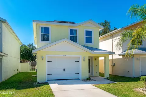5126 Taylor Ave, Port Orange, FL 32127