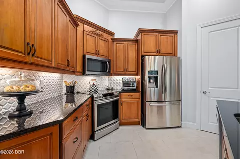 Kitchen - 3448 Acoma Dr, Ormond Beach, FL 32174 photo 4 of 5