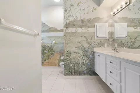 Bath - 1128 Glengad Run, Ormond Beach, FL 32174 photo 1 of 4