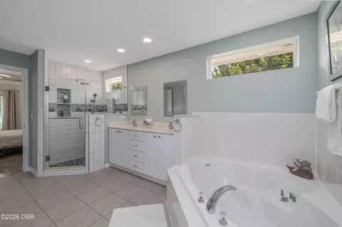 Bath - 108 Grey Dapple Way, Ormond Beach, FL 32174 photo 2 of 3